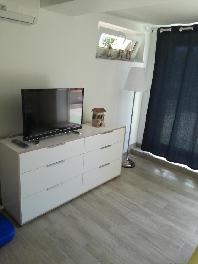 Apartment Dvorska ツリクヴェニツァ エクステリア 写真